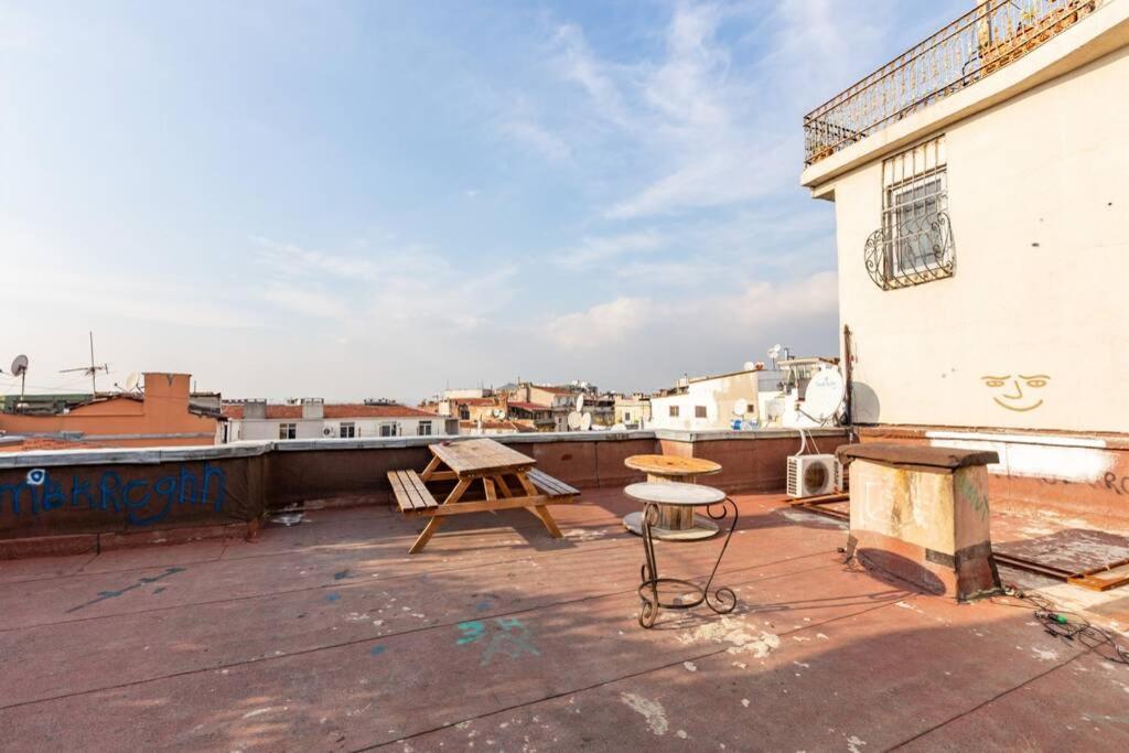 Sincere Istanbul Experience In Galata Area. Apartment ภายนอก รูปภาพ